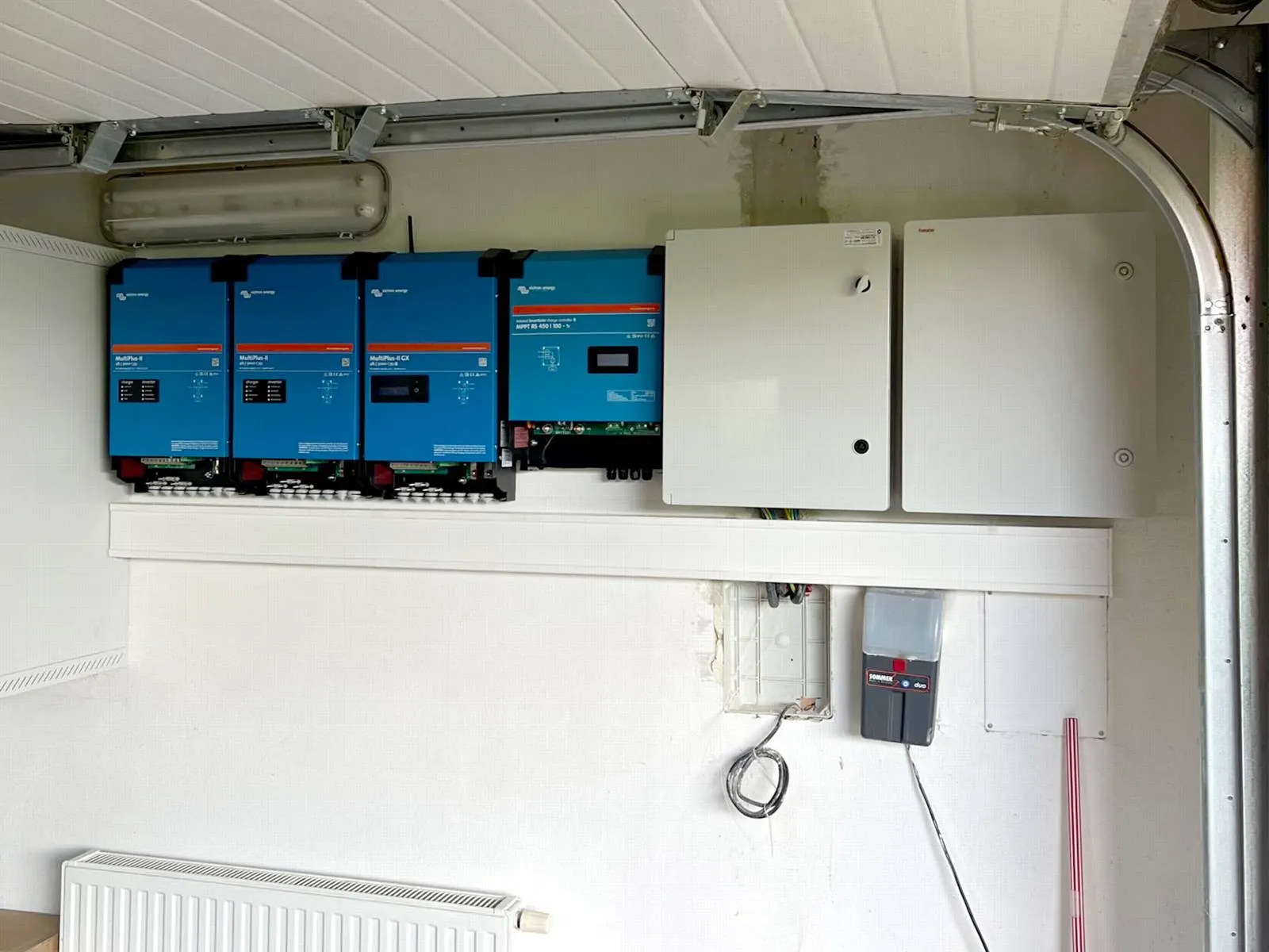 Suchá Lhota – Výkon 7,12 kWp, Baterie 10,65 kWh – fotografie 2