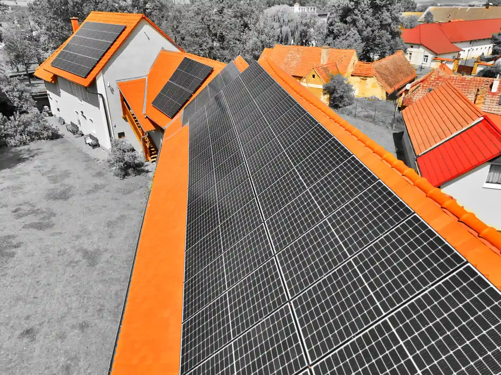 Ústí nad Labem – výkon 32 kWp, baterie 36 kWh – fotografie 5