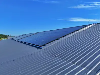 Fotovoltaická elektrárna o výkonu 100 kWp připojená do komunitní energetiky