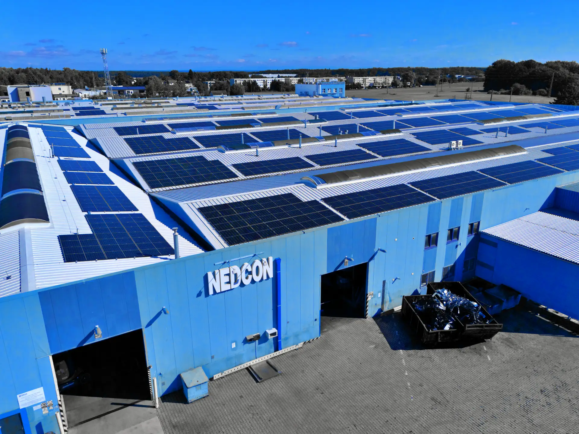 Velká střešní fotovoltaika 805 kWp – sdílení elektřiny a komunitní energetika