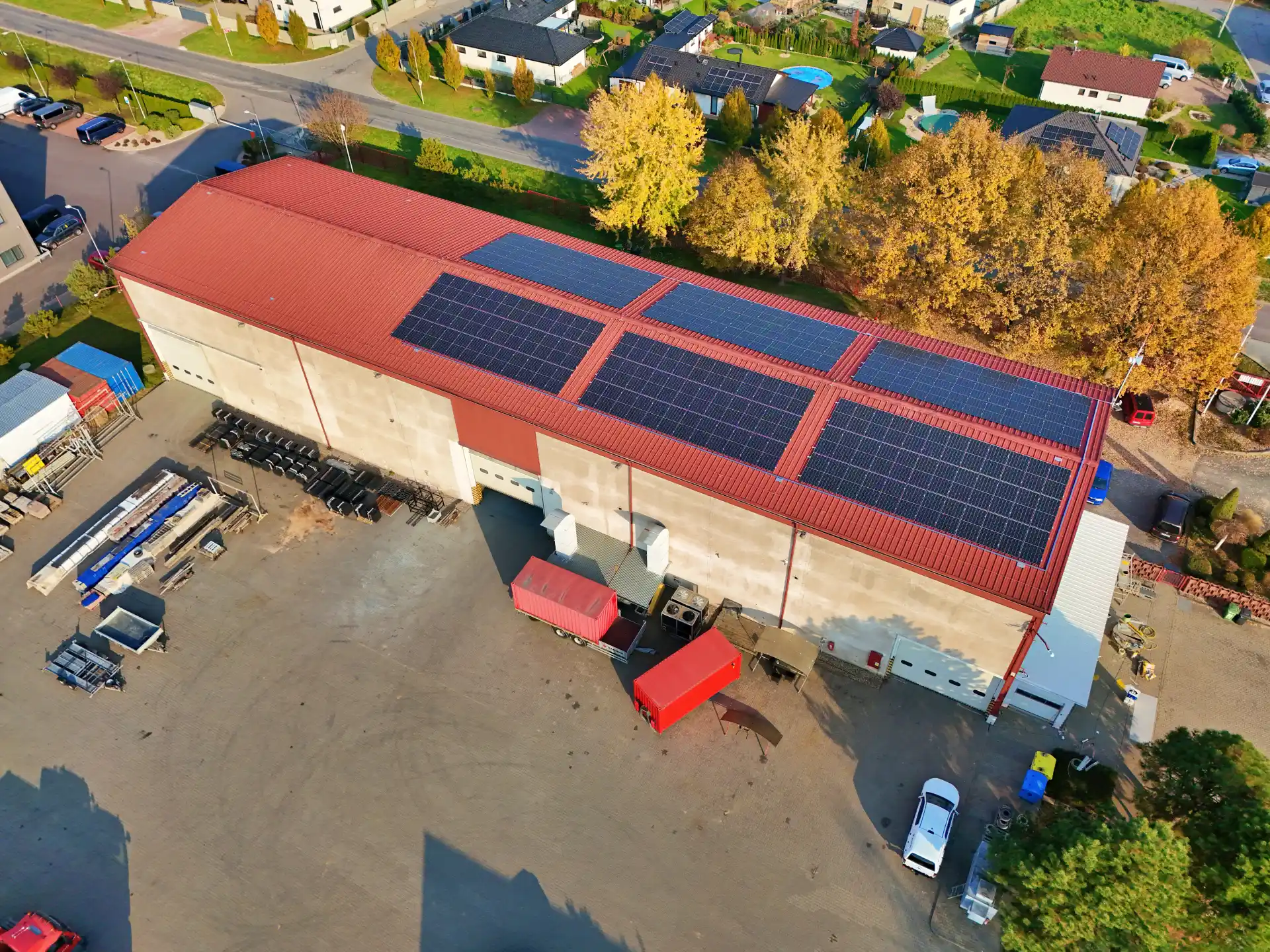 Firemní fotovoltaika VÁGNER COLOR – 99,36 kWp – fotografie 4