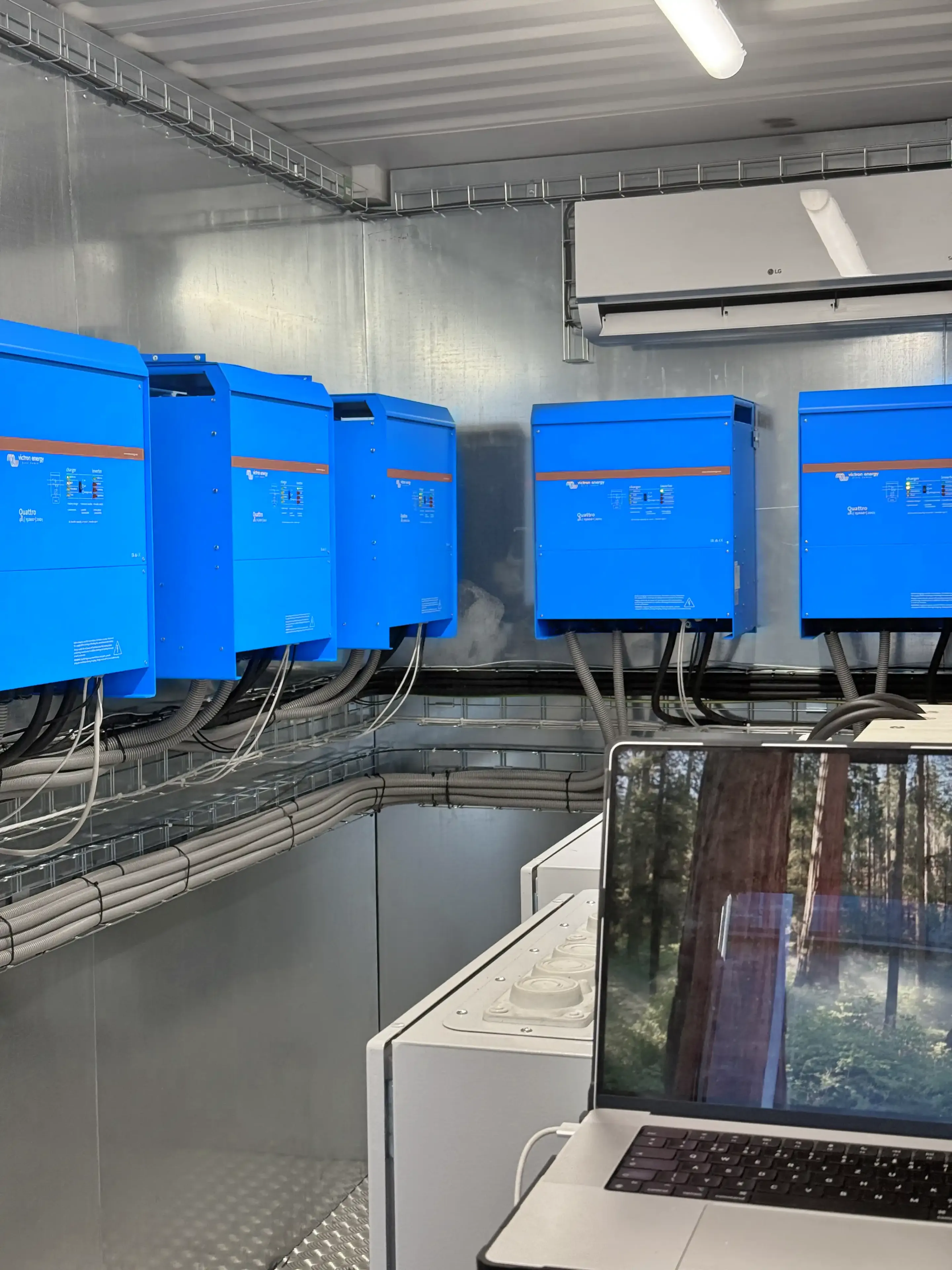 Firemní fotovoltaika EPO GEARMONT – 99,9 kWp, Kopřivnice – fotografie 3